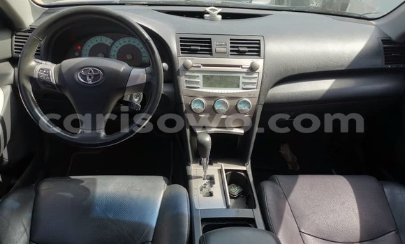 Ra Àlòkù Toyota Camry Blue Ọkọ̀ in Cotonou ni Benin Ra Àlòkù Toyota Camry Blue Ọkọ̀ in Cotonou ni Benin
