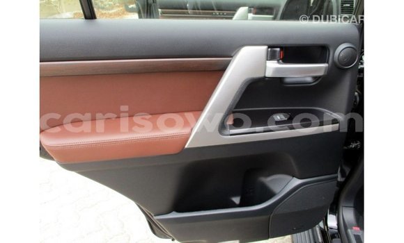 Sayi Imported Toyota Land Cruiser Black Mota in Import - Dubai a Benin Sayi Imported Toyota Land Cruiser Black Mota in Import - Dubai a Benin