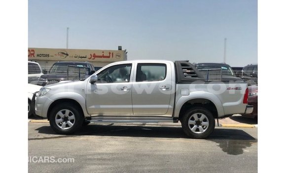 Buy Import Toyota Hilux Other Car in Import - Dubai in Benign Buy Import Toyota Hilux Other Car in Import - Dubai in Benign