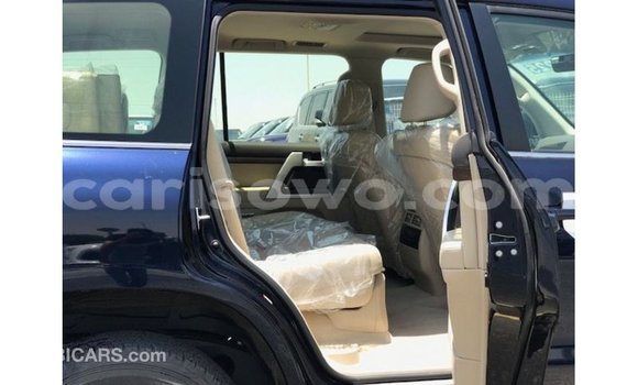 Ra Imported Toyota Land Cruiser Blue Ọkọ̀ in Import - Dubai ni Benin Ra Imported Toyota Land Cruiser Blue Ọkọ̀ in Import - Dubai ni Benin