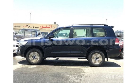 Ra Imported Toyota Land Cruiser Blue Ọkọ̀ in Import - Dubai ni Benin Ra Imported Toyota Land Cruiser Blue Ọkọ̀ in Import - Dubai ni Benin
