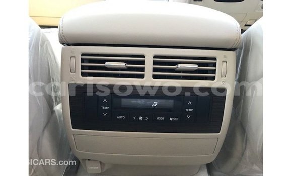 Ra Imported Toyota Land Cruiser Blue Ọkọ̀ in Import - Dubai ni Benin Ra Imported Toyota Land Cruiser Blue Ọkọ̀ in Import - Dubai ni Benin
