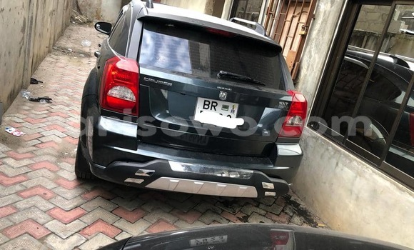 Sayi Sabo Dodge Caliber Black Mota in Cotonou a Benin