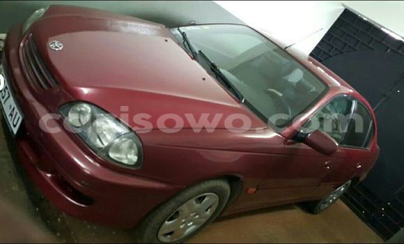 Acheter Occasion Voiture Toyota Avensis Rouge à Cotonou, Benin Acheter Occasion Voiture Toyota Avensis Rouge à Cotonou, Benin