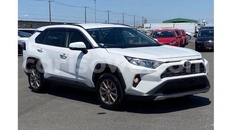 Big with watermark toyota hiace benign import dubai 8872