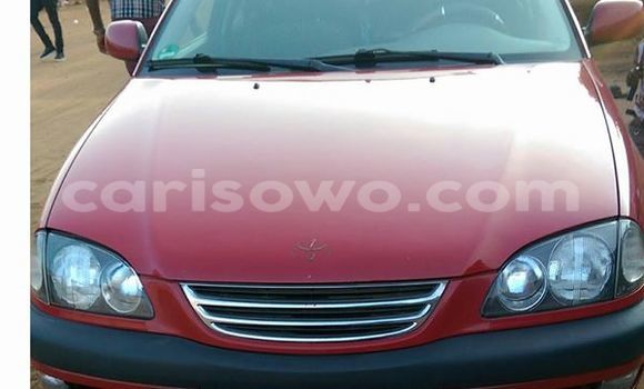 Acheter Occasion Voiture Toyota Avensis Rouge à Cotonou, Benin Acheter Occasion Voiture Toyota Avensis Rouge à Cotonou, Benin