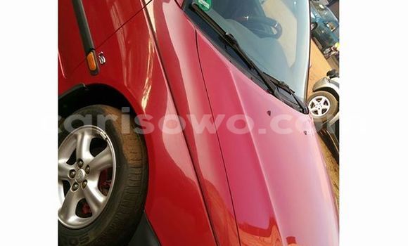 Acheter Occasion Voiture Toyota Avensis Rouge à Cotonou, Benin Acheter Occasion Voiture Toyota Avensis Rouge à Cotonou, Benin
