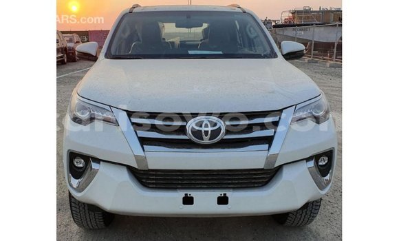 Buy Import Toyota Fortuner White Car in Import - Dubai in Benign Buy Import Toyota Fortuner White Car in Import - Dubai in Benign