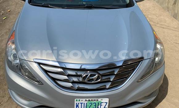 Acheter Neuf Voiture Hyundai Sonata Gris à Cotonou, Benin Acheter Neuf Voiture Hyundai Sonata Gris à Cotonou, Benin