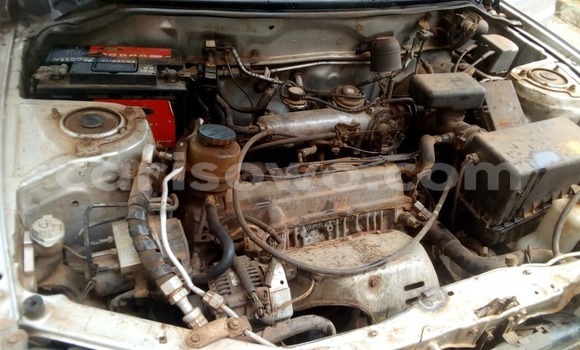 Acheter Occasion Voiture Toyota RAV4 Gris à Cotonou, Benin Acheter Occasion Voiture Toyota RAV4 Gris à Cotonou, Benin