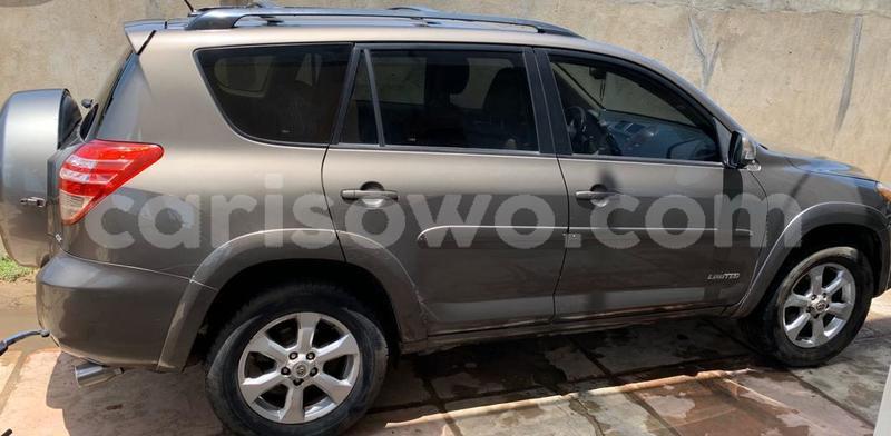 Big with watermark toyota rav4 benign cotonou 8886