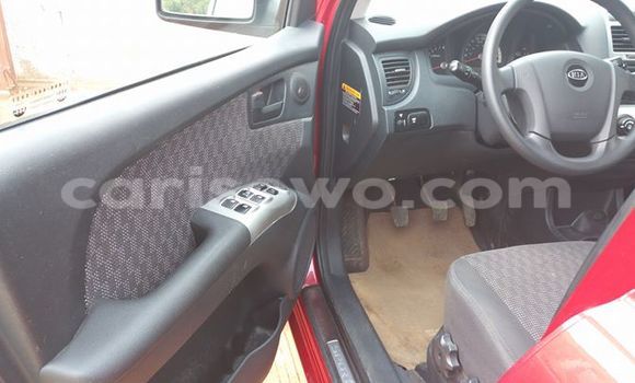 Acheter Occasion Voiture Kia Sportage Rouge à Cotonou, Benin Acheter Occasion Voiture Kia Sportage Rouge à Cotonou, Benin