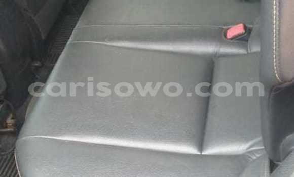 Ra Àlòkù Toyota RAV4 Black Ọkọ̀ in Cotonou ni Benin Ra Àlòkù Toyota RAV4 Black Ọkọ̀ in Cotonou ni Benin