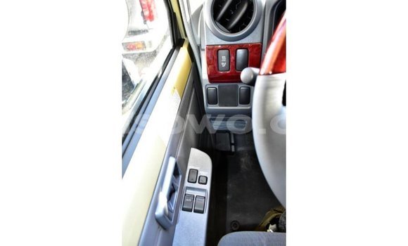 Acheter Import Voiture Toyota Land Cruiser Beige à Import - Dubai, Benin Acheter Import Voiture Toyota Land Cruiser Beige à Import - Dubai, Benin