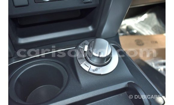 Buy Import Toyota HiAce White Truck in Import - Dubai in Benign Buy Import Toyota HiAce White Truck in Import - Dubai in Benign