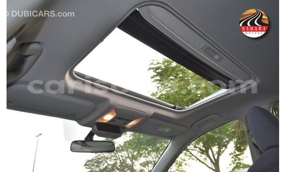 Acheter Import Utilitaire Toyota HiAce Autre à Import - Dubai, Benin Acheter Import Utilitaire Toyota HiAce Autre à Import - Dubai, Benin