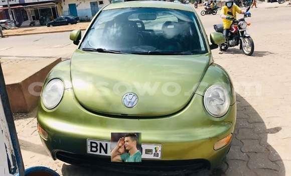 Ra Àlòkù Volkswagen Beetle Alawọ ewe Ọkọ̀ in Cotonou ni Benin Ra Àlòkù Volkswagen Beetle Alawọ ewe Ọkọ̀ in Cotonou ni Benin