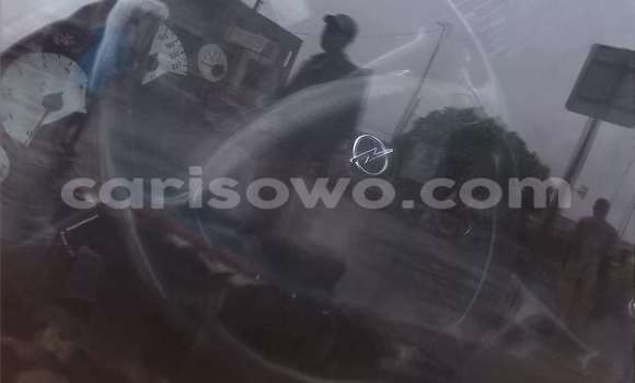 Ra Àlòkù Opel Zafira Blue Ọkọ̀ in Savalou ni Benin Ra Àlòkù Opel Zafira Blue Ọkọ̀ in Savalou ni Benin