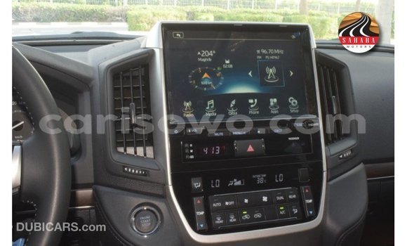 Acheter Import Voiture Toyota Land Cruiser Autre à Import - Dubai, Benin Acheter Import Voiture Toyota Land Cruiser Autre à Import - Dubai, Benin