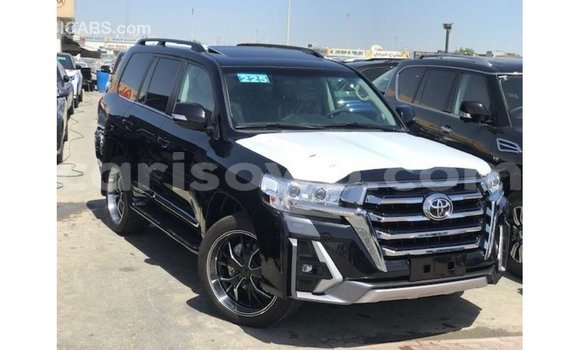 Sayi Imported Toyota Land Cruiser Black Mota in Import - Dubai a Benin Sayi Imported Toyota Land Cruiser Black Mota in Import - Dubai a Benin