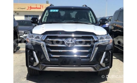 Sayi Imported Toyota Land Cruiser Black Mota in Import - Dubai a Benin Sayi Imported Toyota Land Cruiser Black Mota in Import - Dubai a Benin