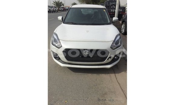 Ra Imported Suzuki Swift funfun Ọkọ̀ in Import - Dubai ni Benin Ra Imported Suzuki Swift funfun Ọkọ̀ in Import - Dubai ni Benin