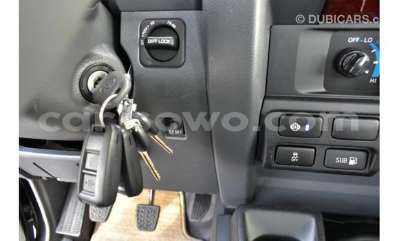 Acheter Import Voiture Toyota Land Cruiser Autre à Import - Dubai, Benin Acheter Import Voiture Toyota Land Cruiser Autre à Import - Dubai, Benin
