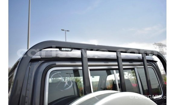 Acheter Import Voiture Toyota Land Cruiser Autre à Import - Dubai, Benin Acheter Import Voiture Toyota Land Cruiser Autre à Import - Dubai, Benin