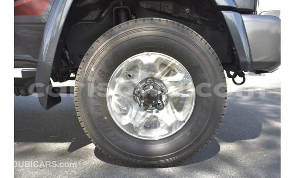 Acheter Import Voiture Toyota Land Cruiser Autre à Import - Dubai, Benin Acheter Import Voiture Toyota Land Cruiser Autre à Import - Dubai, Benin