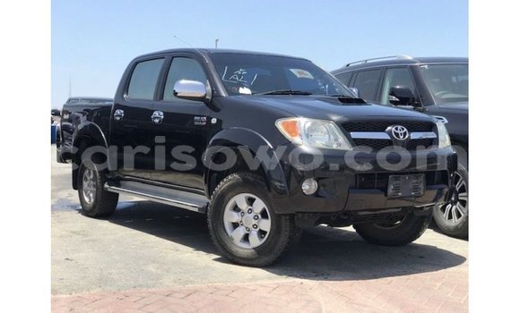 Sayi Imported Toyota Hilux Black Mota in Import - Dubai a Benin Sayi Imported Toyota Hilux Black Mota in Import - Dubai a Benin