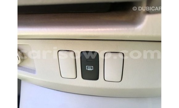 Sayi Imported Toyota Hilux Black Mota in Import - Dubai a Benin Sayi Imported Toyota Hilux Black Mota in Import - Dubai a Benin