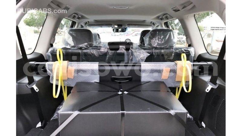 Big with watermark toyota prado benign import dubai 8941