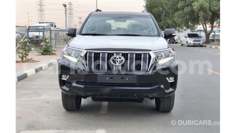 Big with watermark toyota prado benign import dubai 8941
