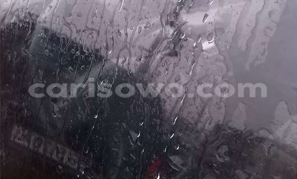 Ra Àlòkù Honda CR–V Blue Ọkọ̀ in Cotonou ni Benin Ra Àlòkù Honda CR–V Blue Ọkọ̀ in Cotonou ni Benin