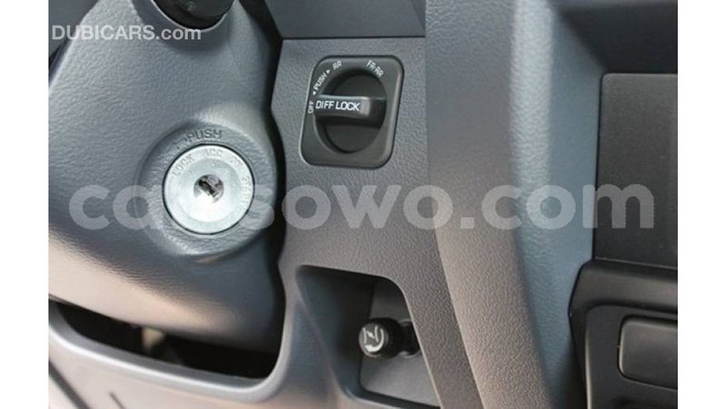 Big with watermark toyota land cruiser benign import dubai 8959