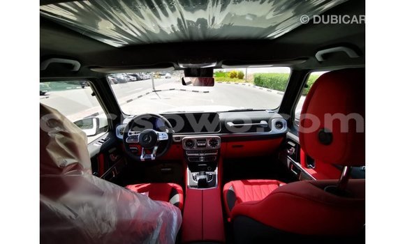 Acheter Import Voiture Mercedes-Benz 190 Blanc à Import - Dubai, Benin Acheter Import Voiture Mercedes-Benz 190 Blanc à Import - Dubai, Benin