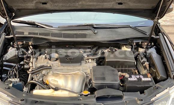 Ra Tuntun Toyota Camry Black Ọkọ̀ in Cotonou ni Benin Ra Tuntun Toyota Camry Black Ọkọ̀ in Cotonou ni Benin