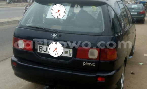 Buy Used Toyota Picnic Blue Car in Cotonou in Benign Buy Used Toyota Picnic Blue Car in Cotonou in Benign