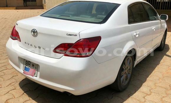 Acheter Occasion Voiture Toyota Avalon Blanc à Cotonou, Benin Acheter Occasion Voiture Toyota Avalon Blanc à Cotonou, Benin