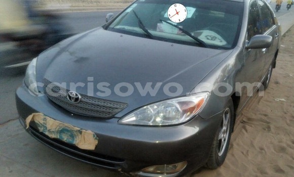 Ra Àlòkù Toyota Camry Brown Ọkọ̀ in Cotonou ni Benin Ra Àlòkù Toyota Camry Brown Ọkọ̀ in Cotonou ni Benin