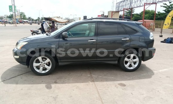 Ra Tuntun Lexus RX 330 Black Ọkọ̀ in Cotonou ni Benin Ra Tuntun Lexus RX 330 Black Ọkọ̀ in Cotonou ni Benin