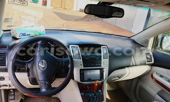 Sayi Sabo Lexus RX 330 Black Mota in Cotonou a Benin Sayi Sabo Lexus RX 330 Black Mota in Cotonou a Benin
