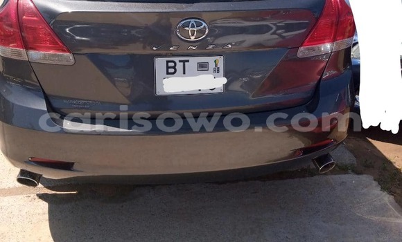 Buy Used Toyota Venza Silver Car in Cotonou in Benign Buy Used Toyota Venza Silver Car in Cotonou in Benign