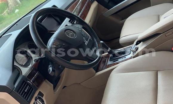 Ra Àlòkù Mercedes-Benz GLK–Class Silver Ọkọ̀ in Cotonou ni Benin Ra Àlòkù Mercedes-Benz GLK–Class Silver Ọkọ̀ in Cotonou ni Benin