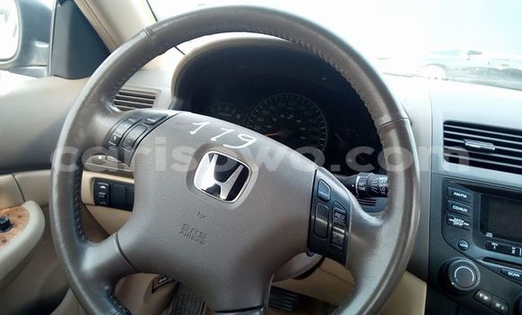 Sayi Na hannu Honda Accord Black Mota in Savalou a Benin Sayi Na hannu Honda Accord Black Mota in Savalou a Benin