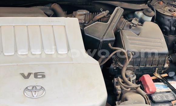 Ra Àlòkù Toyota Camry funfun Ọkọ̀ in Cotonou ni Benin Ra Àlòkù Toyota Camry funfun Ọkọ̀ in Cotonou ni Benin