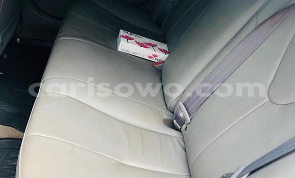 Ra Àlòkù Toyota Camry funfun Ọkọ̀ in Cotonou ni Benin Ra Àlòkù Toyota Camry funfun Ọkọ̀ in Cotonou ni Benin