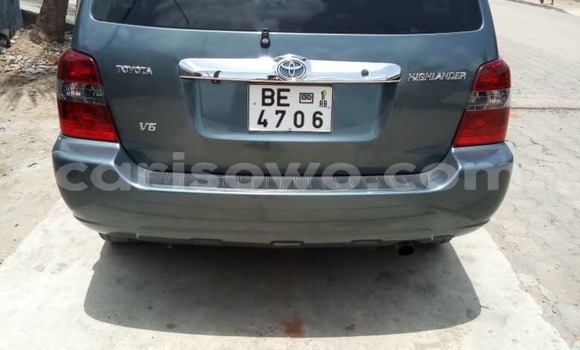 Sayi Na hannu Toyota Highlander Blue Mota in Cotonou a Benin Sayi Na hannu Toyota Highlander Blue Mota in Cotonou a Benin