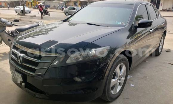 Ra Tuntun Honda Crosstour Black Ọkọ̀ in Cotonou ni Benin Ra Tuntun Honda Crosstour Black Ọkọ̀ in Cotonou ni Benin