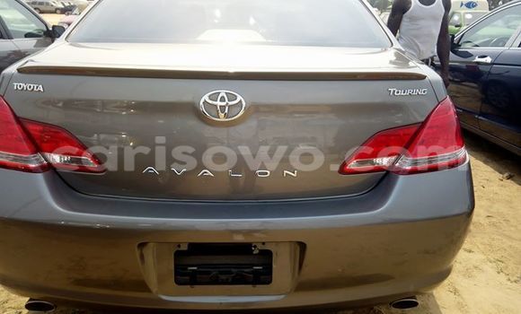 Sayi Na hannu Toyota Avalon Sauran Mota in Savalou a Benin Sayi Na hannu Toyota Avalon Sauran Mota in Savalou a Benin